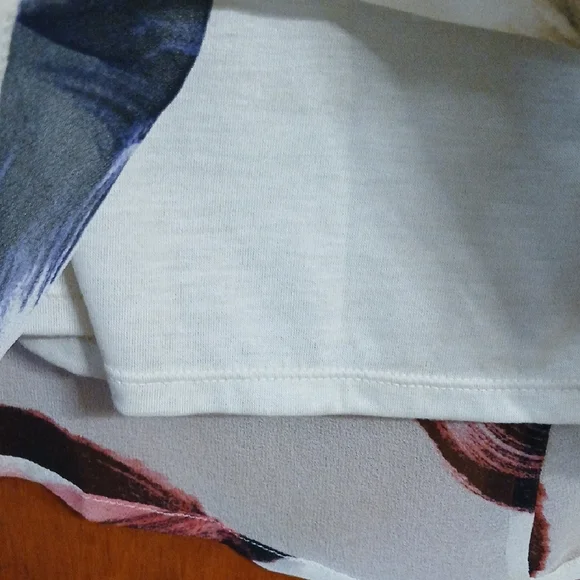 Simply Vera Vera Wang Multicolor Abstract Tank Top - Picture 4 of 6